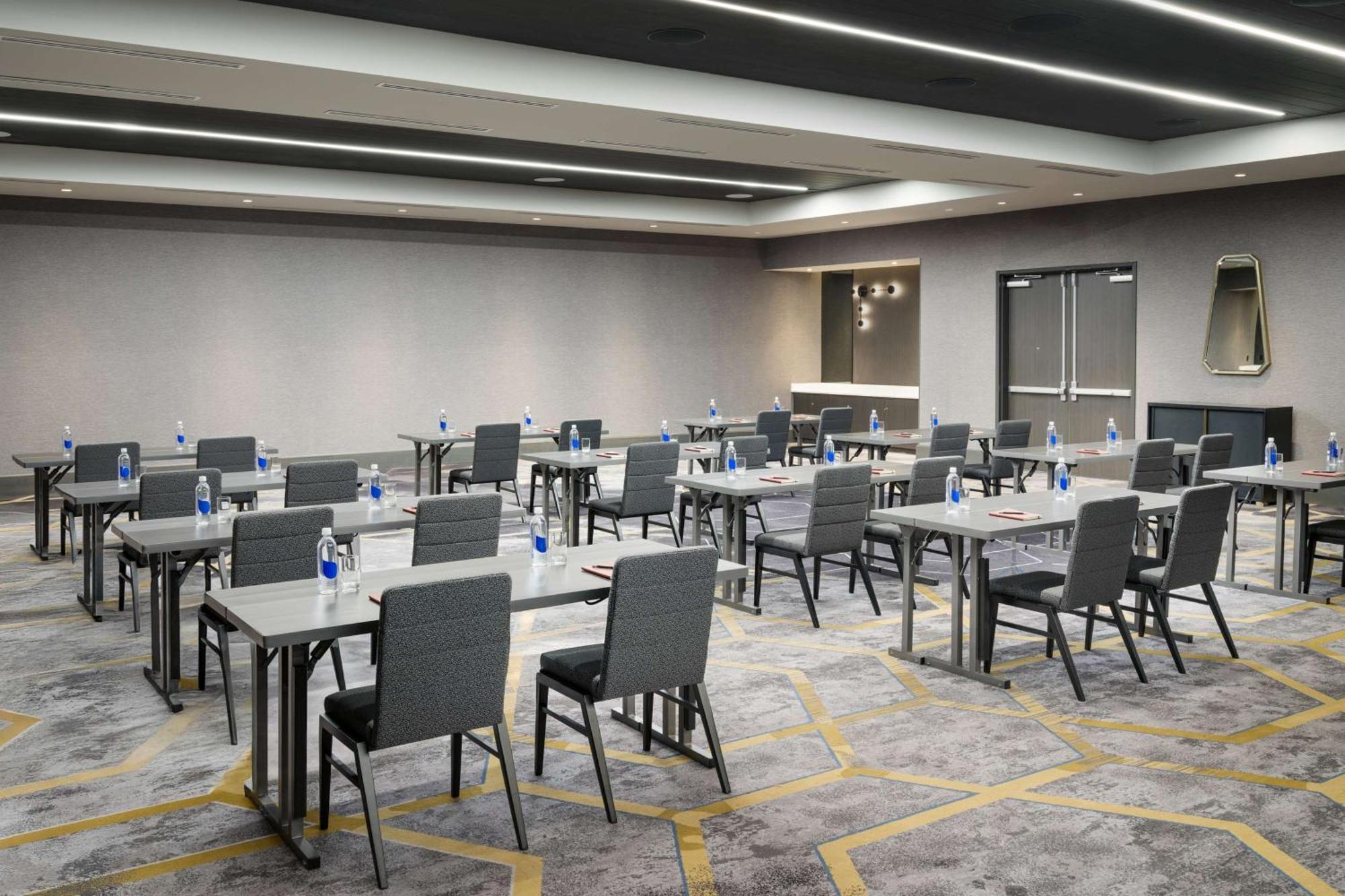 Hotel Tempo By Hilton Raleigh Downtown Esterno foto